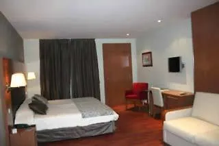 Alti Hotel Bagneres-de-Luchon 3*,